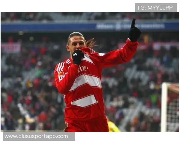 曼联高层坚信梅努未来光明1月份不会出售他